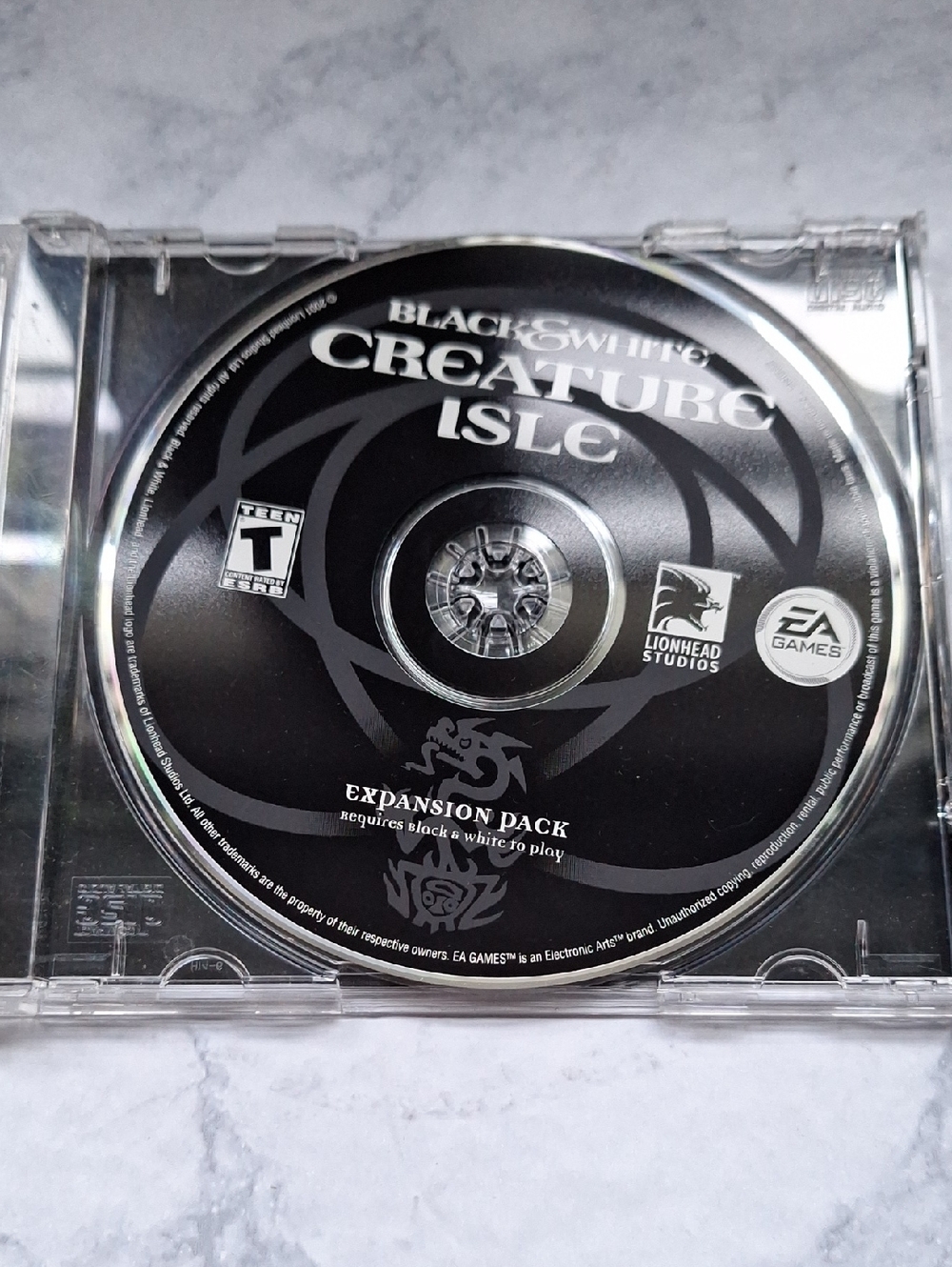 Black & White: Creature Isle Expansion Pack (Black)